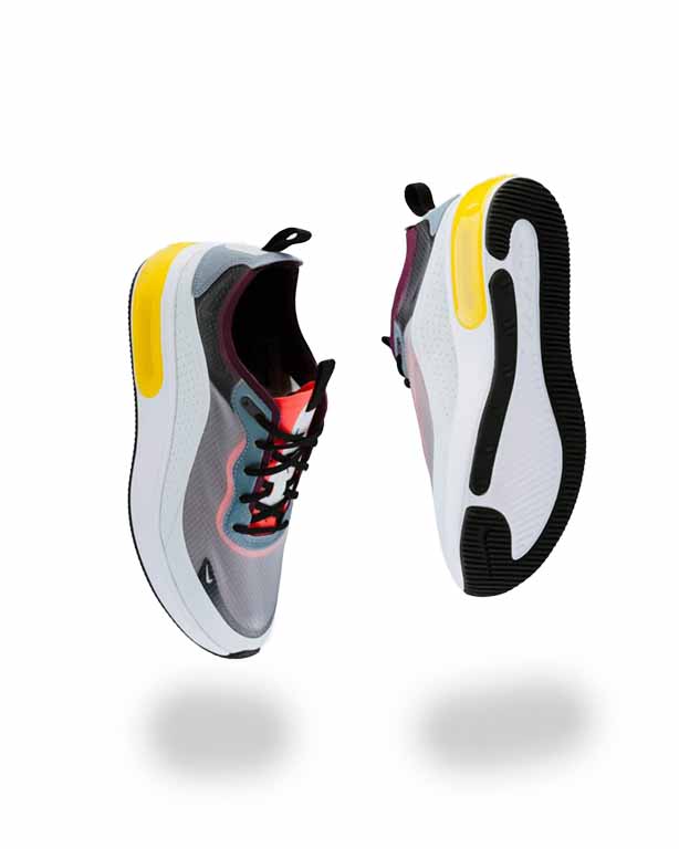 Amazo FBA Produktfoto von Schuhen, die scheinbar in der Luft schweben